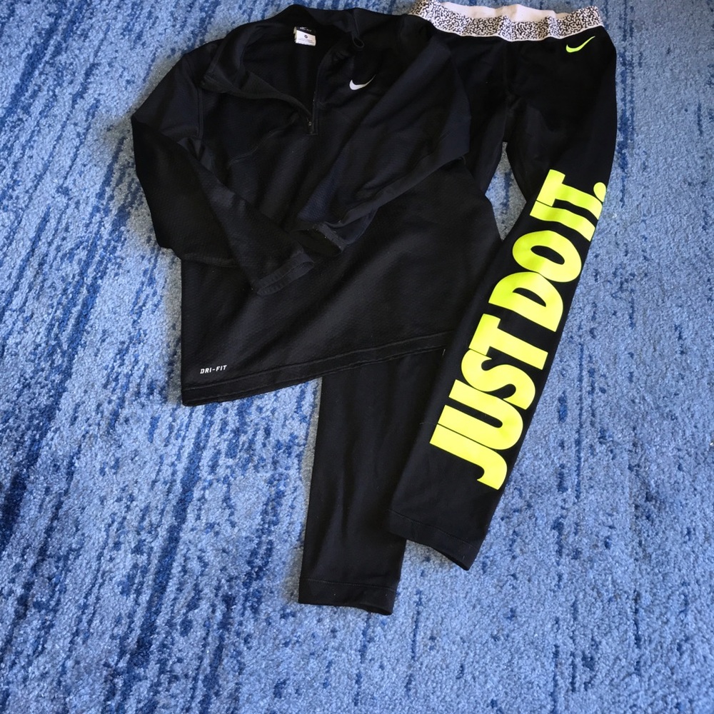 Nike leggings
